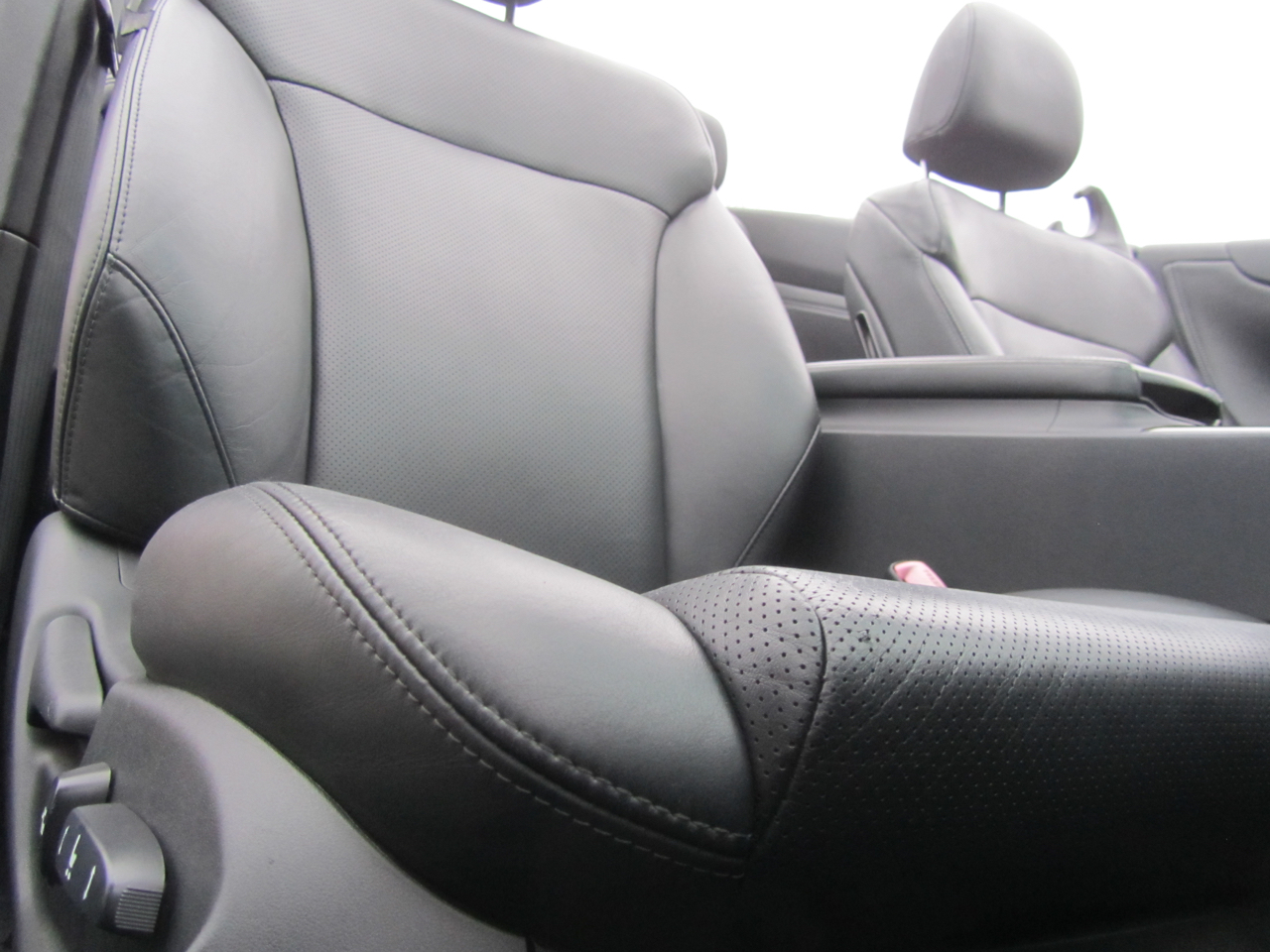 Lexus IS C IS 350C 2010