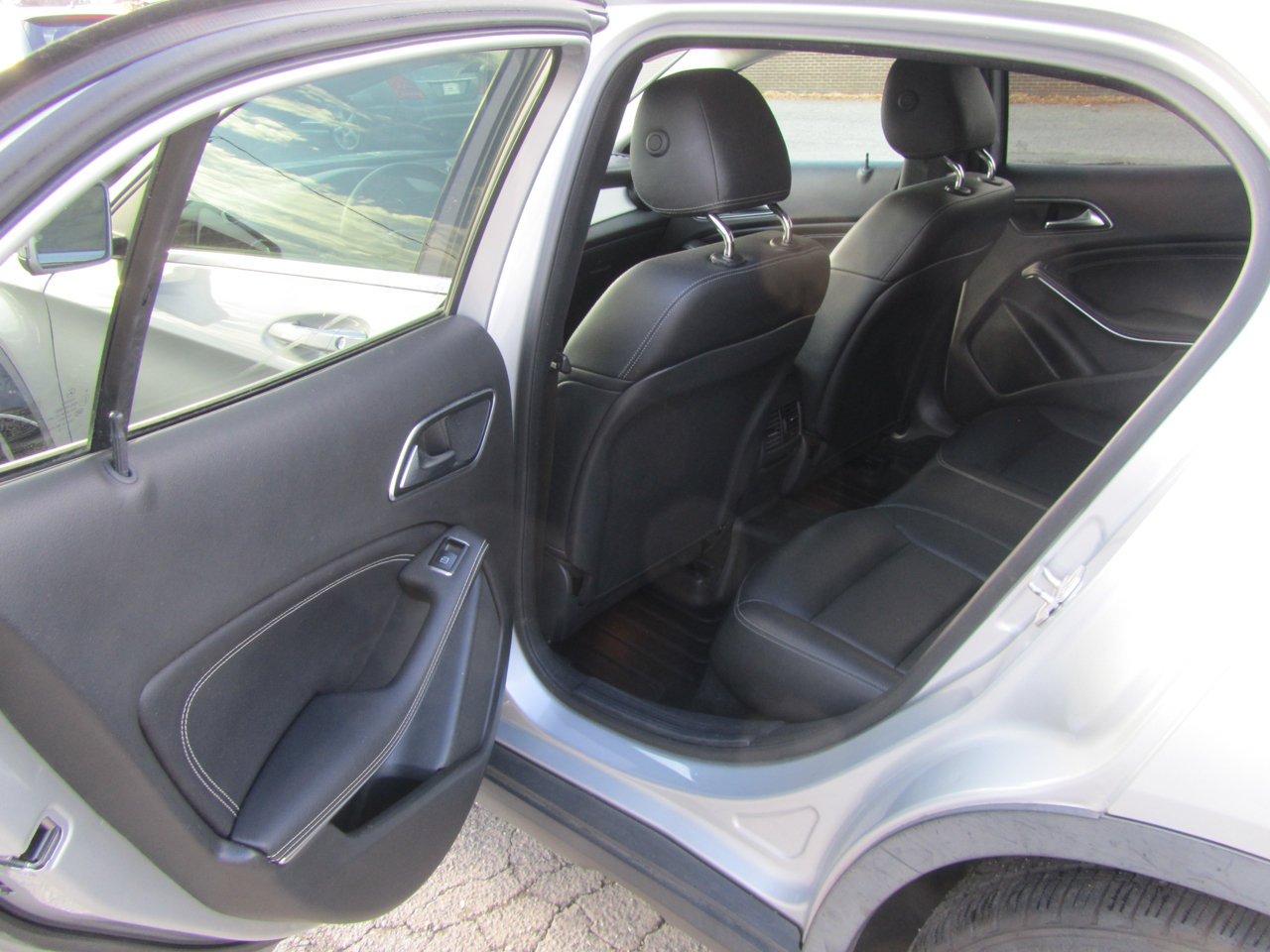 Mercedes-Benz GLA-Class GLA250 2015