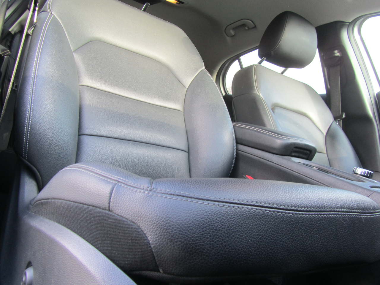 Mercedes-Benz GLA-Class GLA250 2015