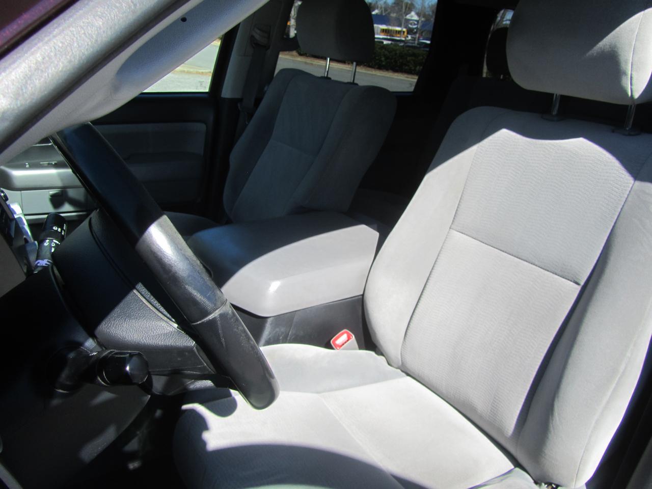 Toyota Sequoia SR5 4.6L 4WD 2012