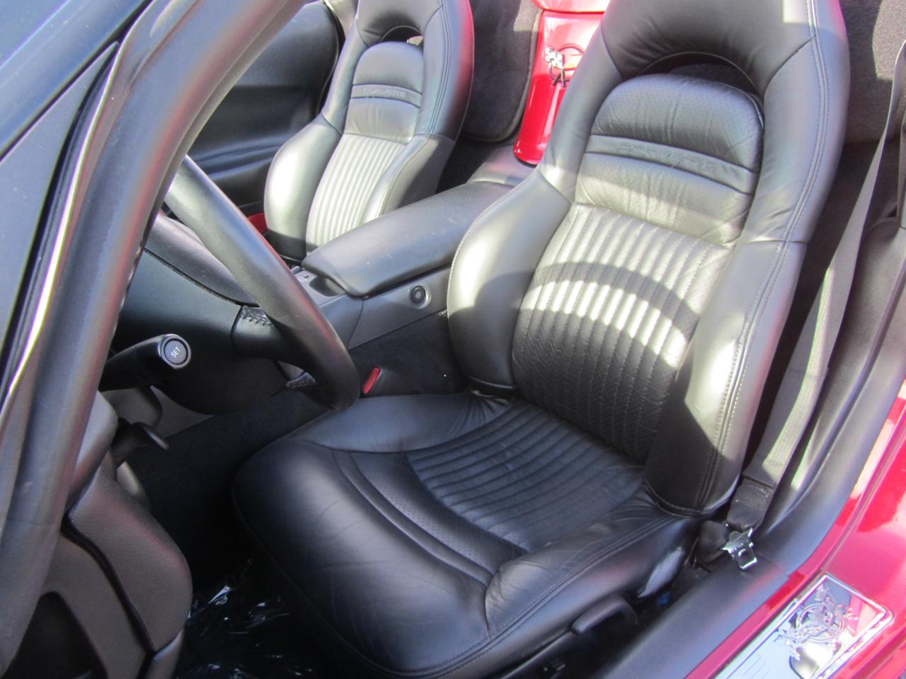 Chevrolet Corvette Convertible 2001