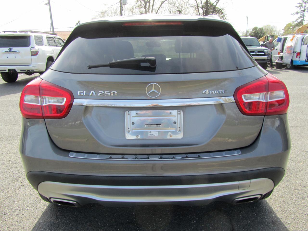 Mercedes-Benz GLA-Class GLA250 4MATIC 2015