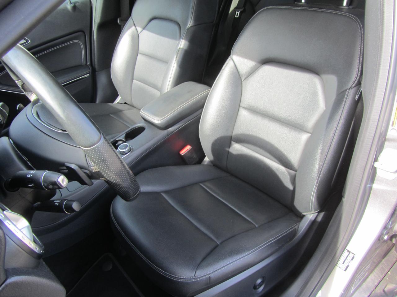 Mercedes-Benz GLA-Class GLA250 4MATIC 2015