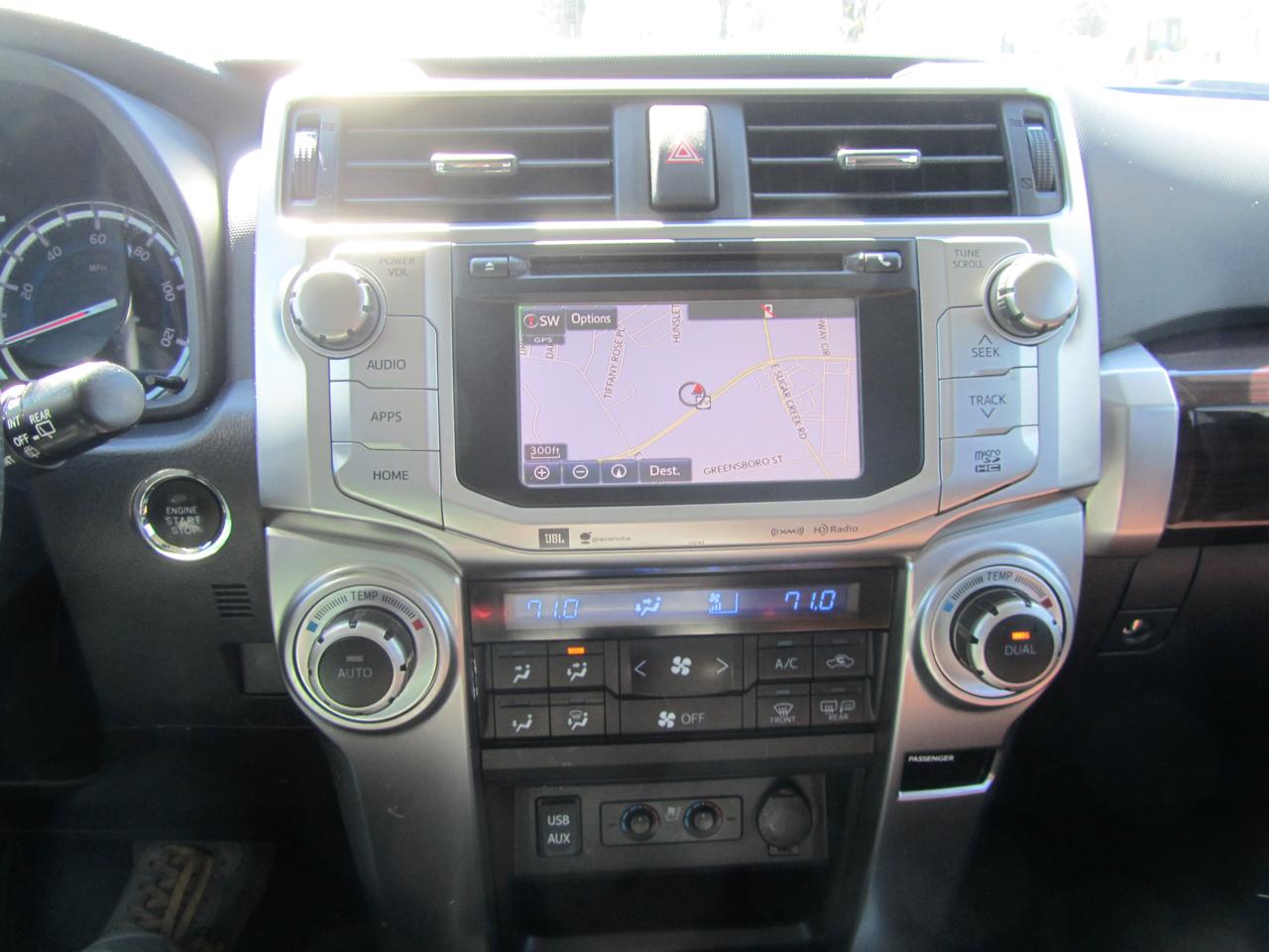 Toyota 4Runner Limited V6 4WD 2016