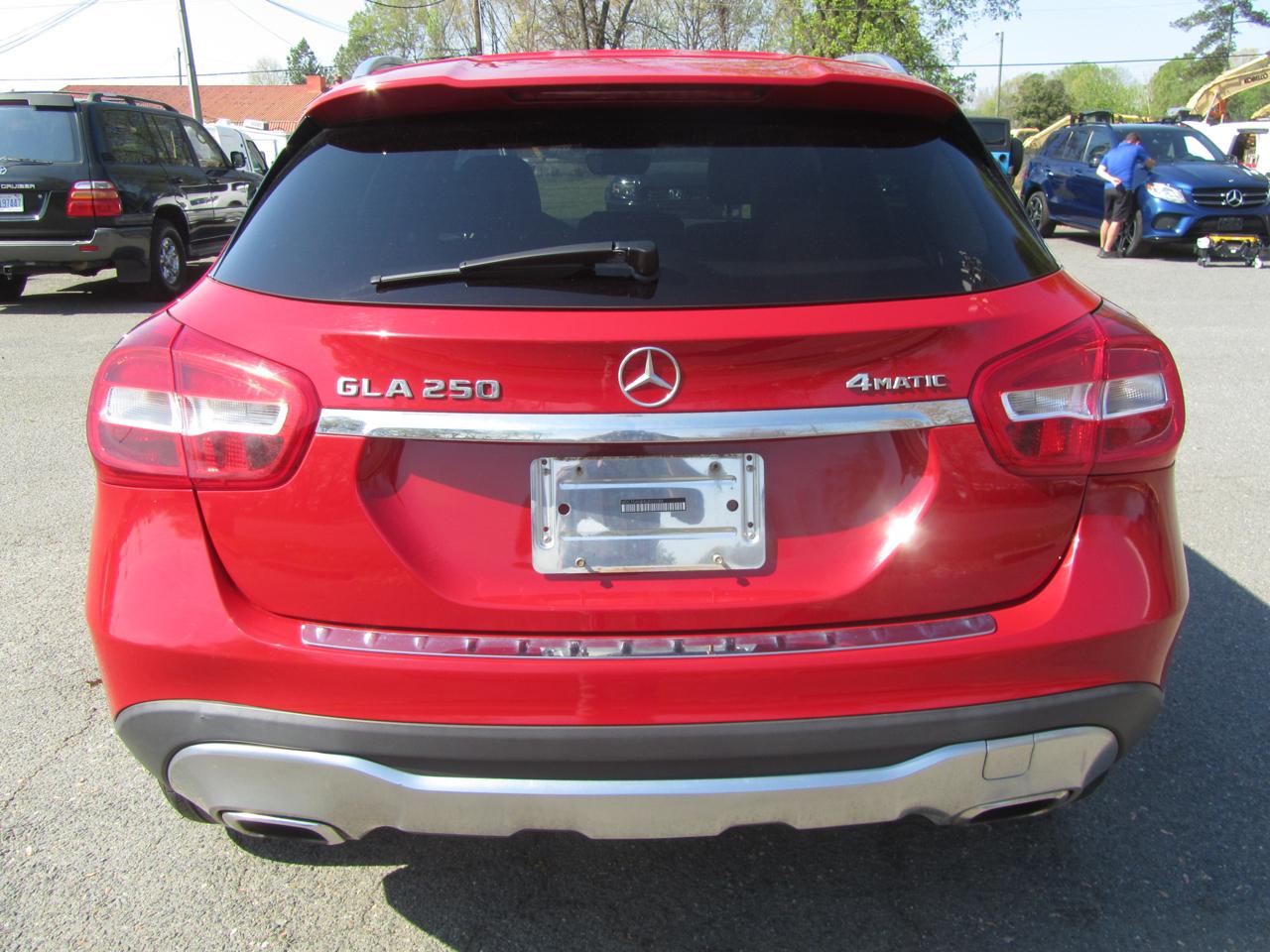 Mercedes-Benz GLA-Class GLA250 4MATIC 2018