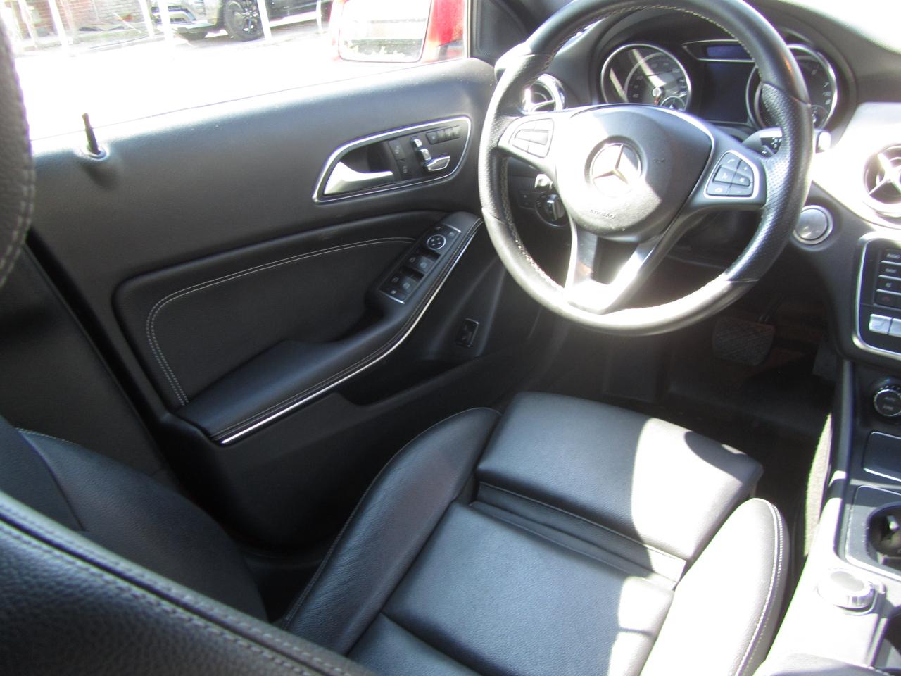 Mercedes-Benz GLA-Class GLA250 4MATIC 2018