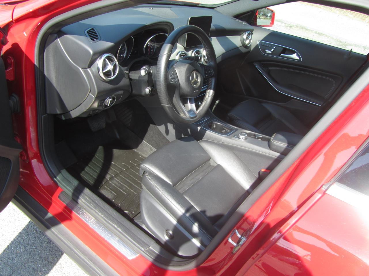 Mercedes-Benz GLA-Class GLA250 4MATIC 2018