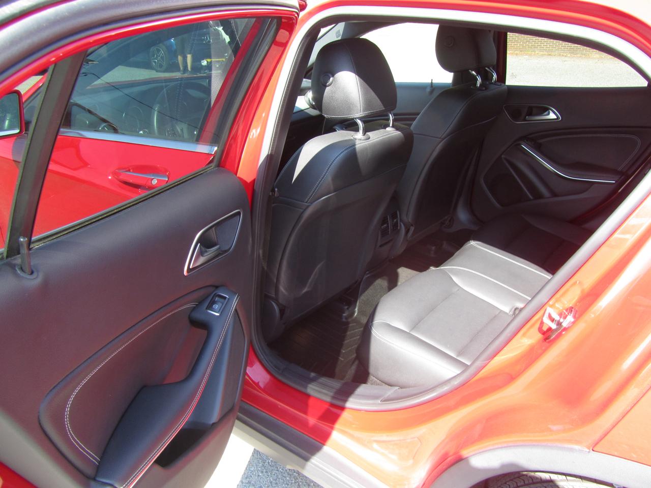 Mercedes-Benz GLA-Class GLA250 4MATIC 2018