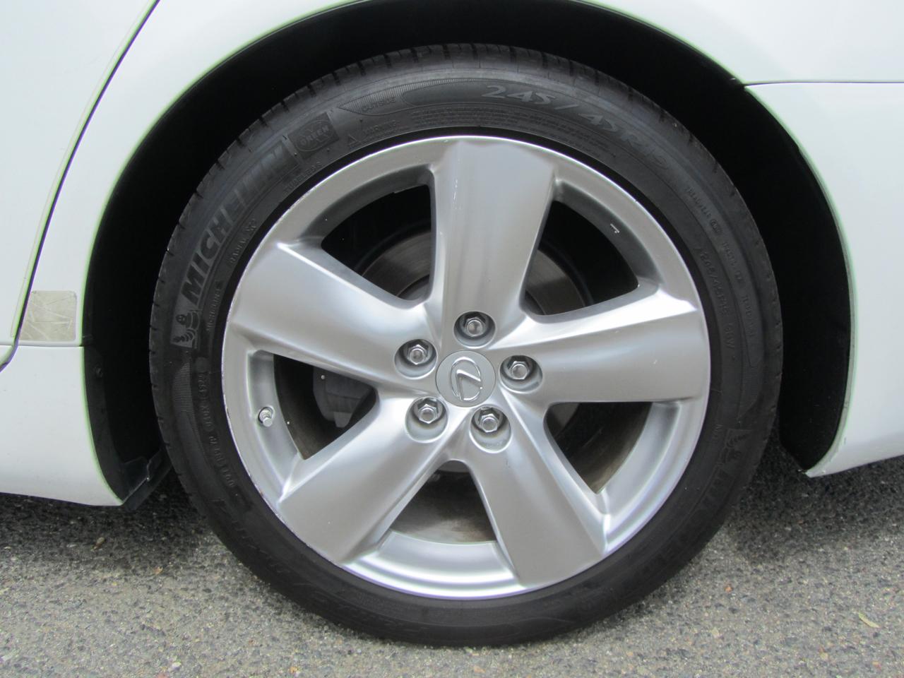 Lexus LS 460 Luxury Sedan 2011