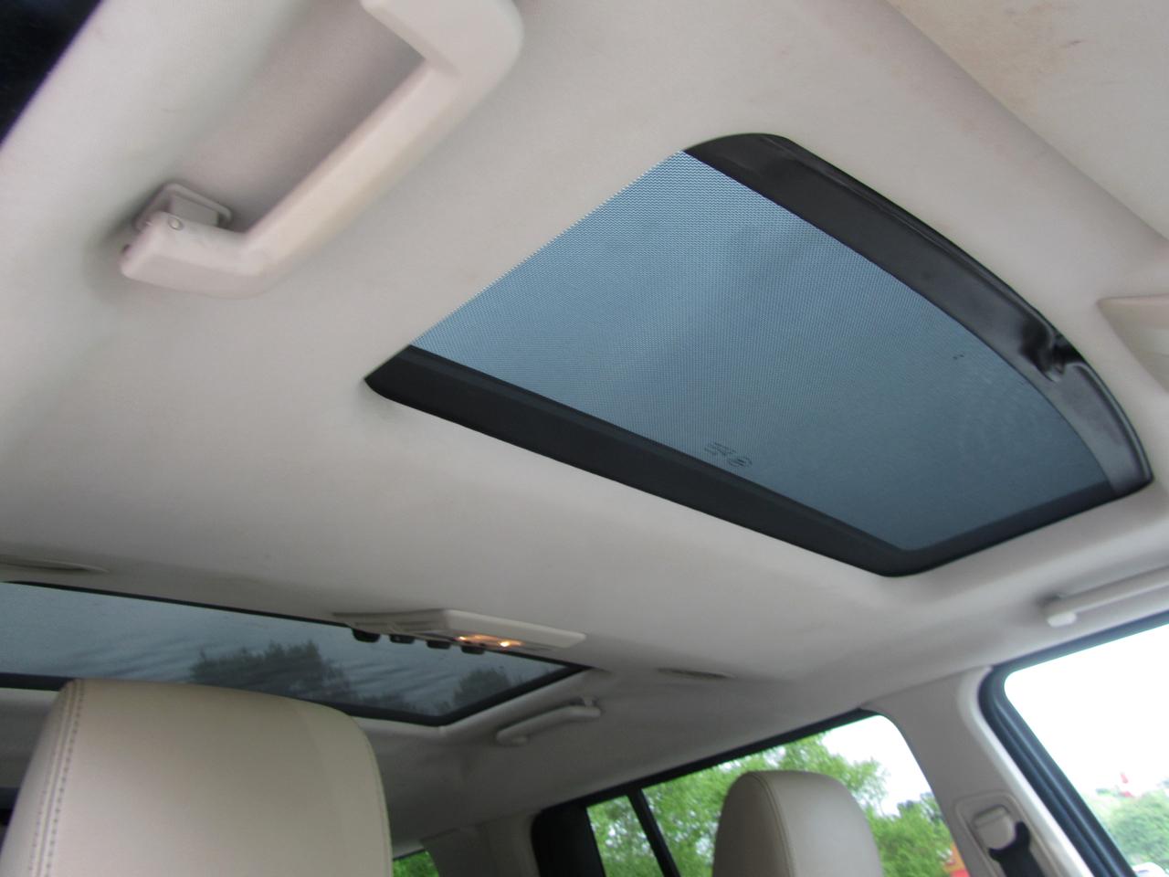 Land Rover LR4 HSE Luxury 2012