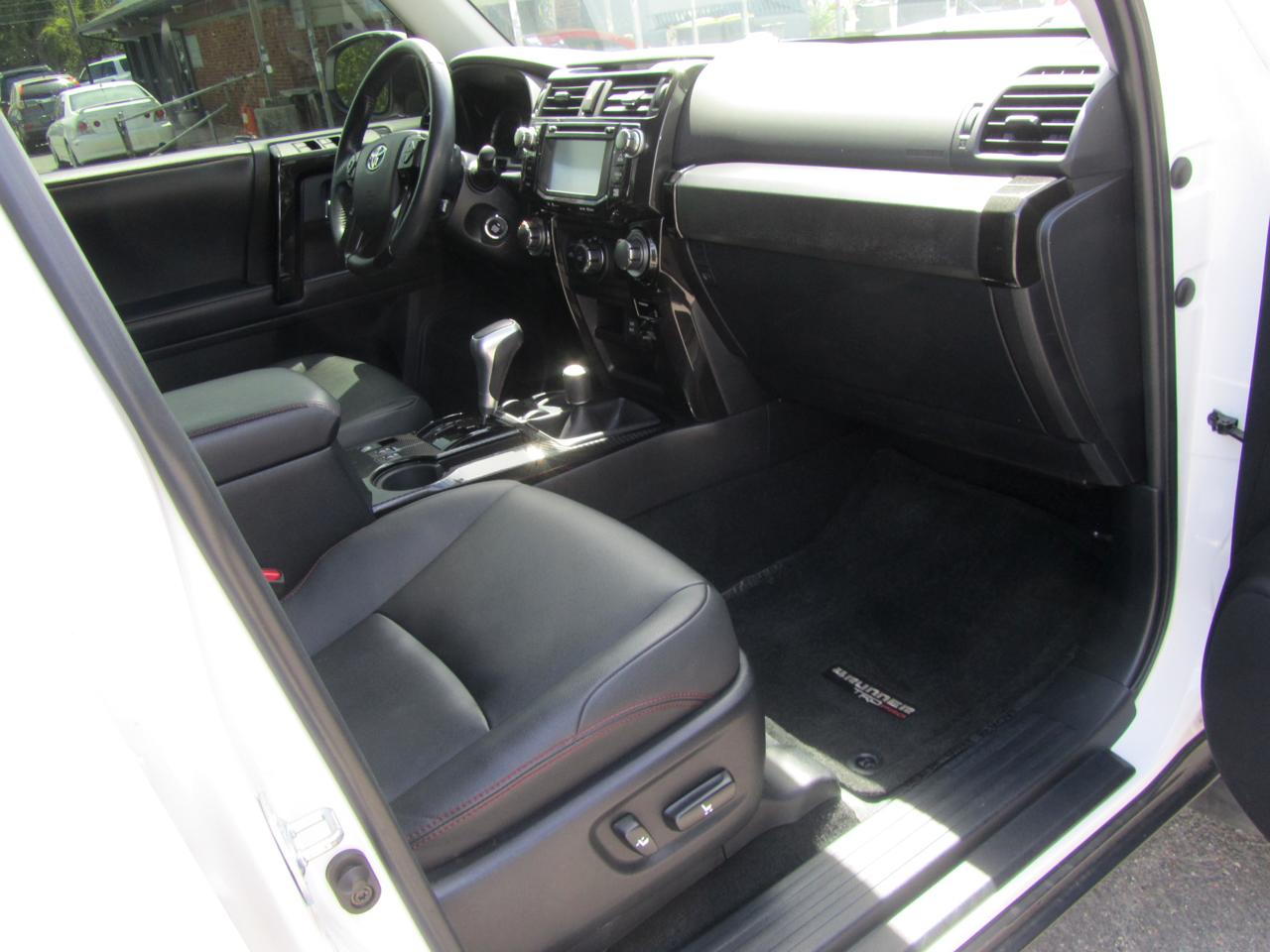 Toyota 4Runner TRD PRO 4WD 2019