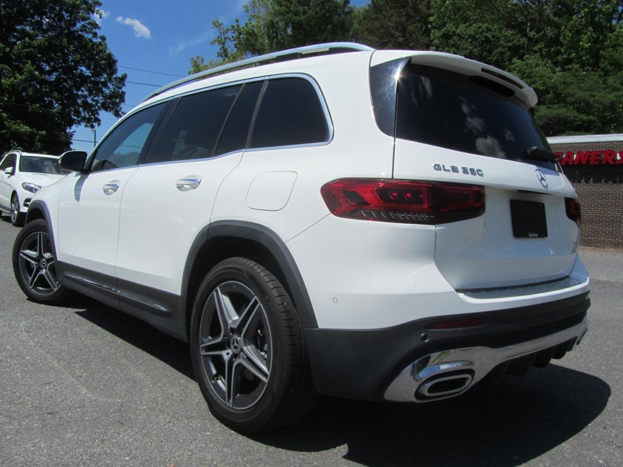 Mercedes-Benz GLB-Class GLB 250 4MATIC 2021