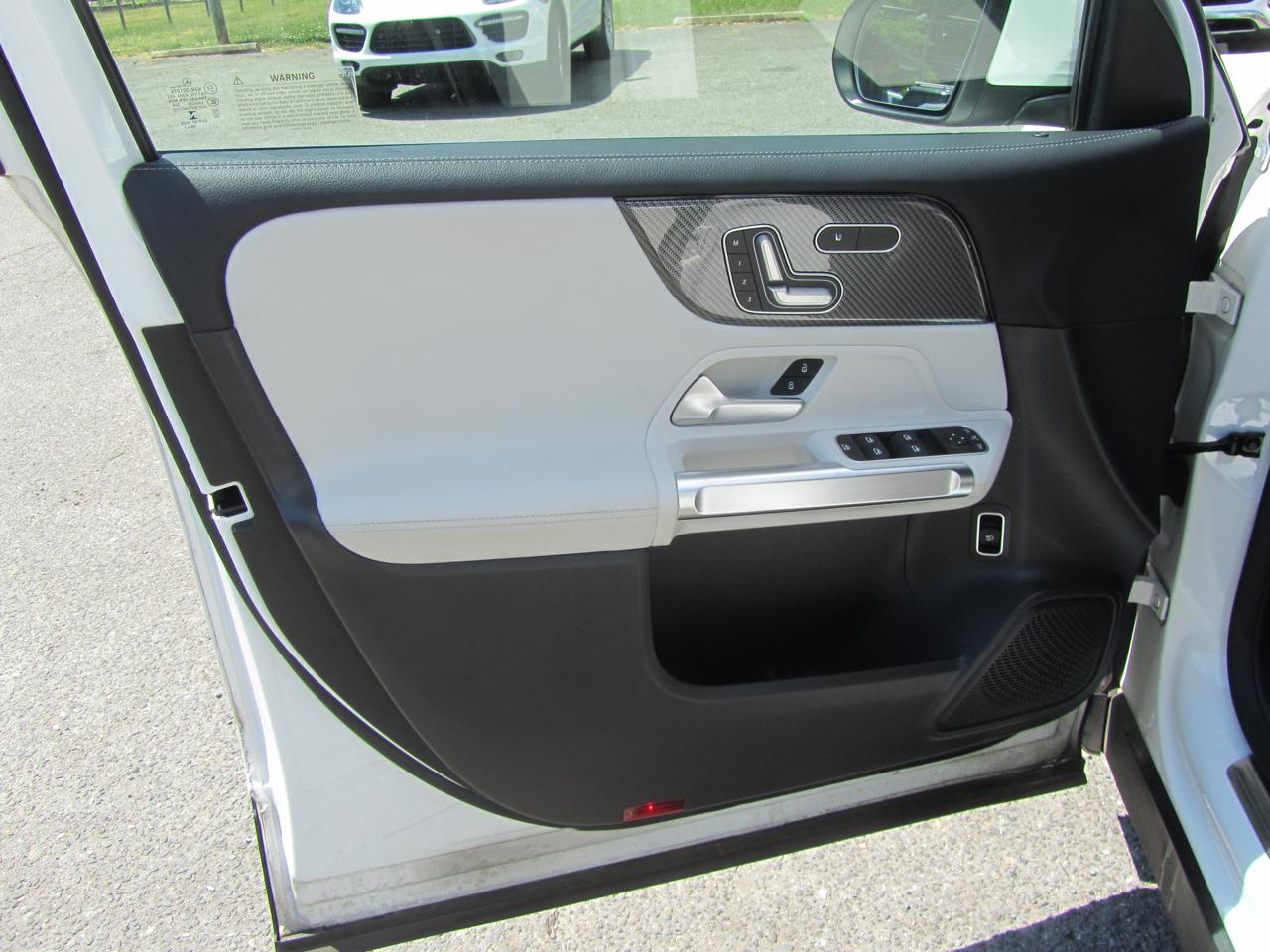 Mercedes-Benz GLB-Class GLB 250 4MATIC 2021