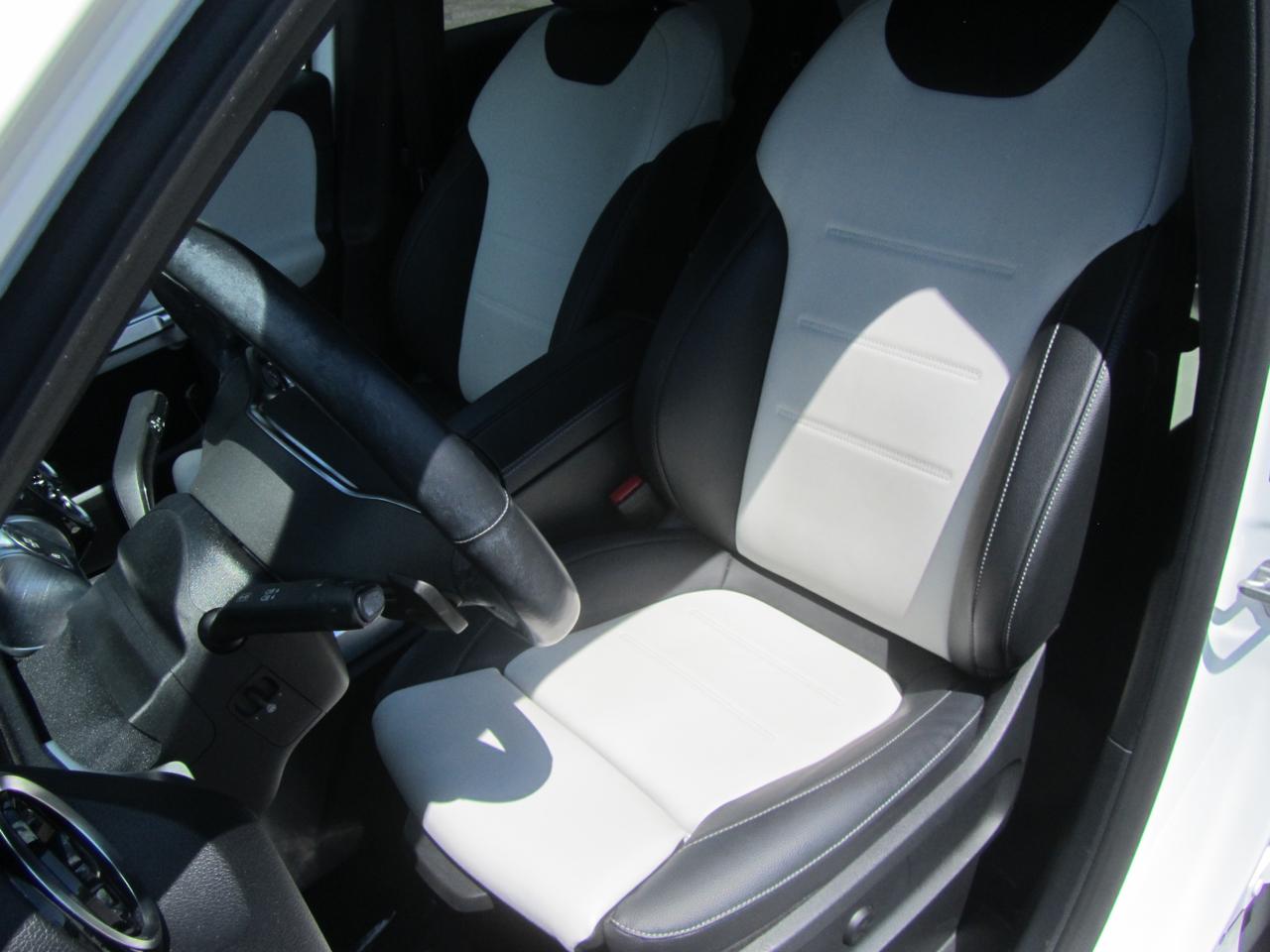 Mercedes-Benz GLB-Class GLB 250 4MATIC 2021