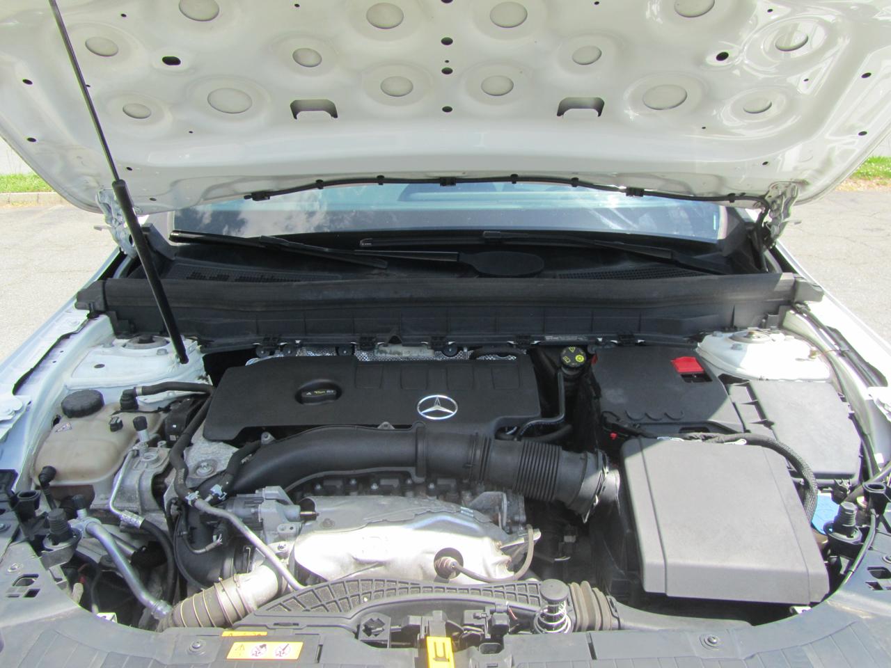 Mercedes-Benz GLB-Class GLB 250 4MATIC 2021