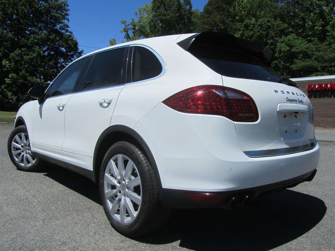 Porsche Cayenne Turbo 2012
