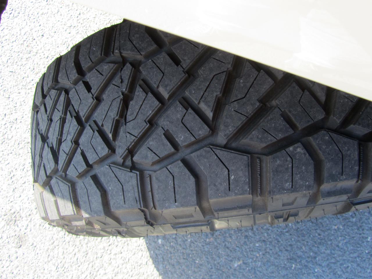 Toyota 4Runner SR5 4WD 2011