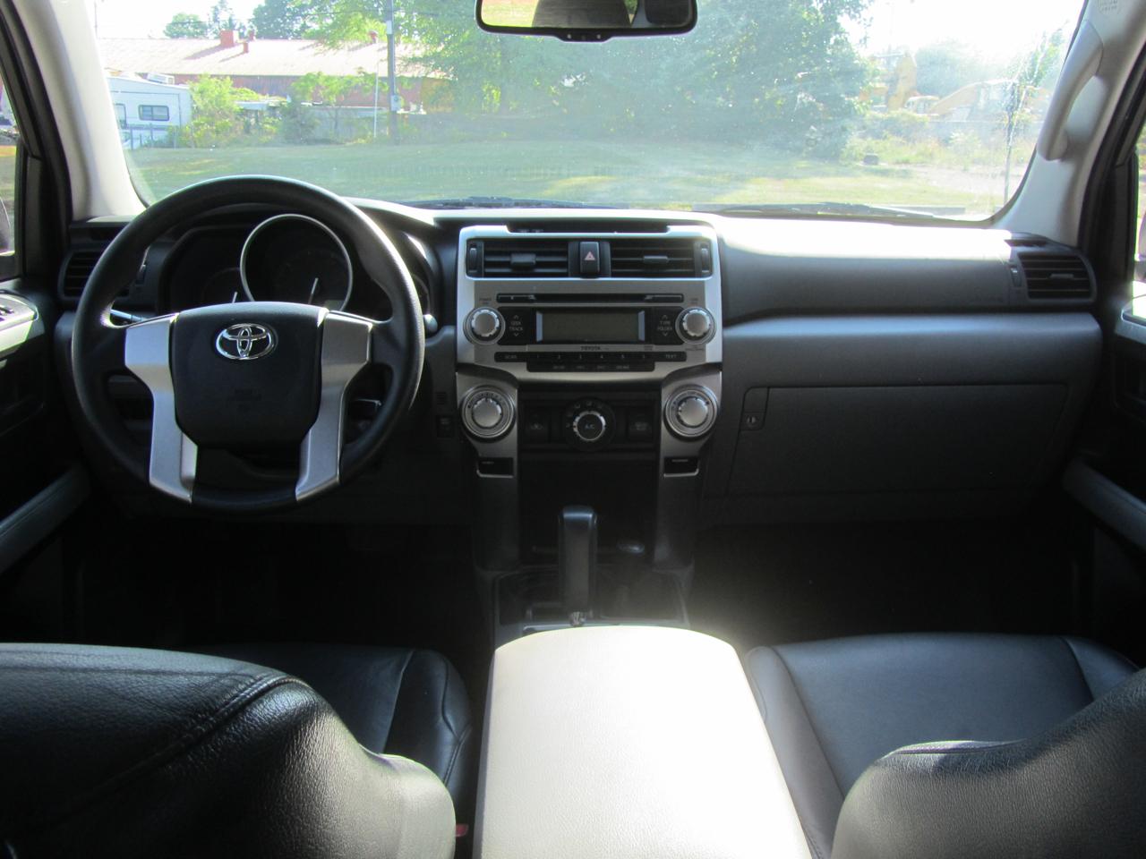 Toyota 4Runner SR5 4WD 2011