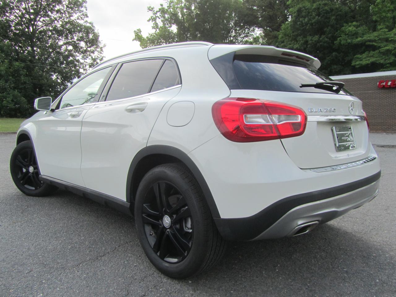 Mercedes-Benz GLA-Class GLA250 4MATIC 2015