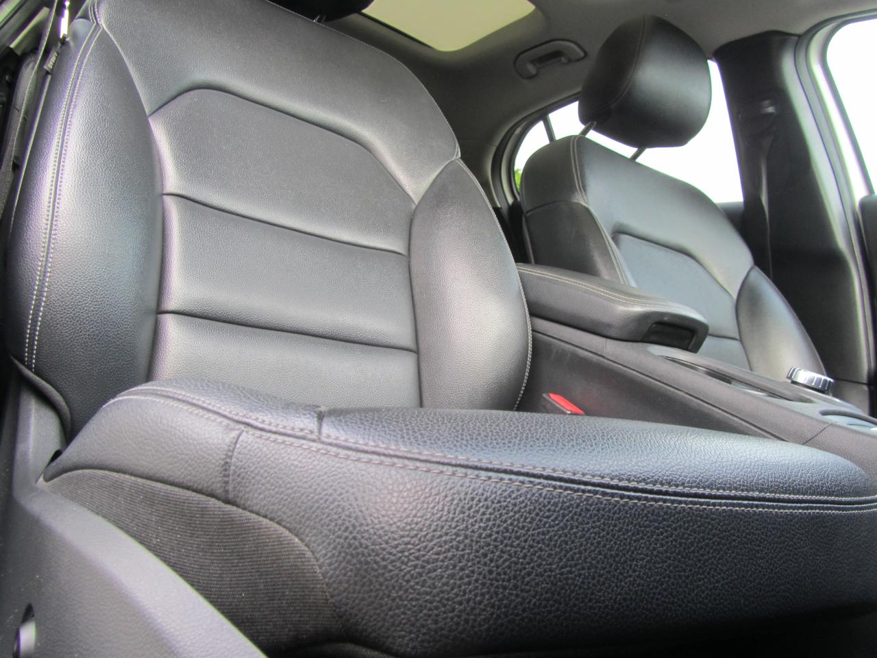 Mercedes-Benz GLA-Class GLA250 4MATIC 2015