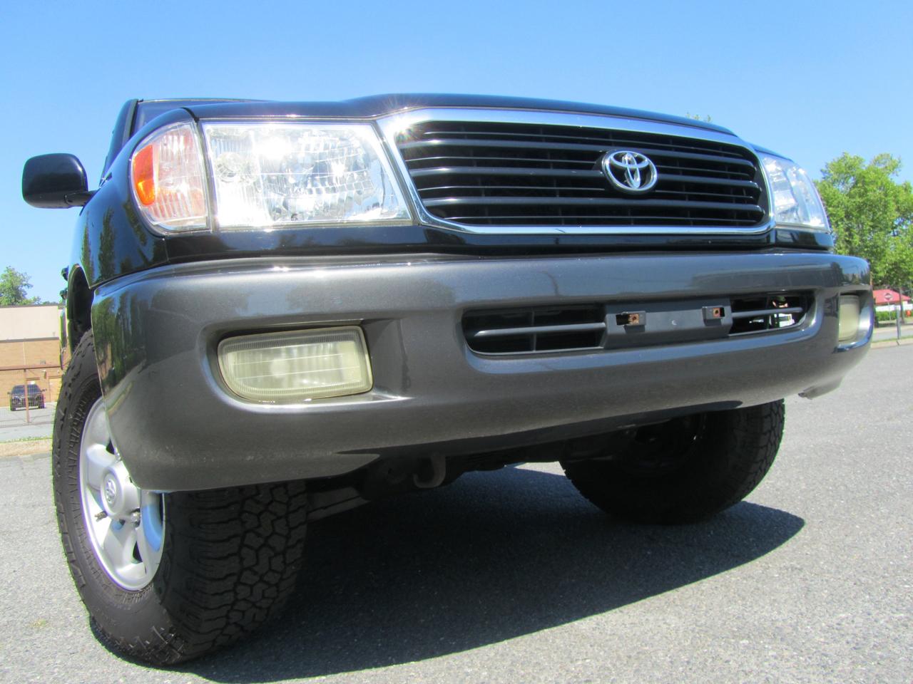 Toyota Land Cruiser 4WD 1999