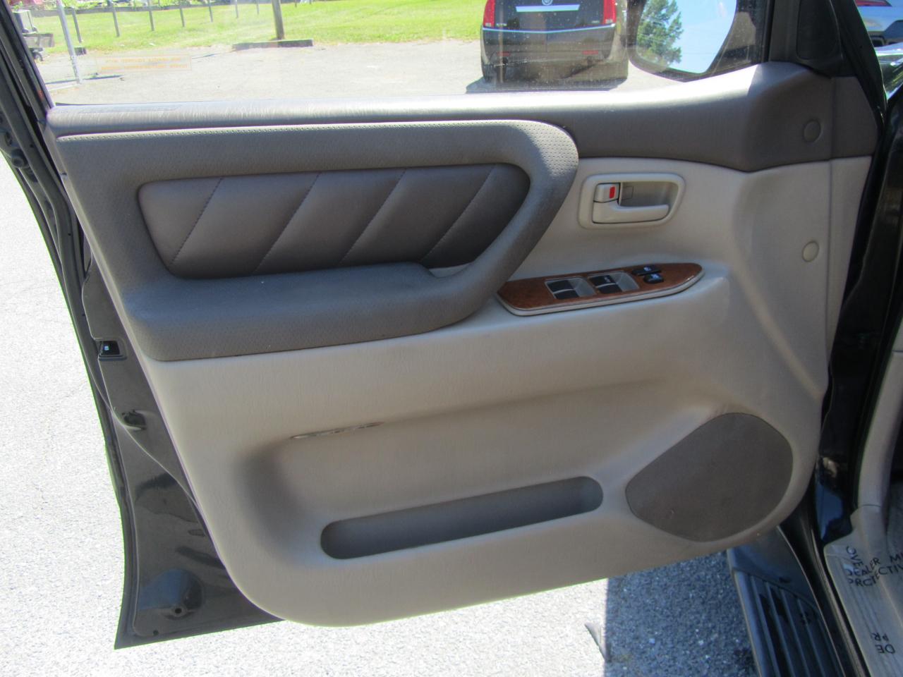 Toyota Land Cruiser 4WD 1999