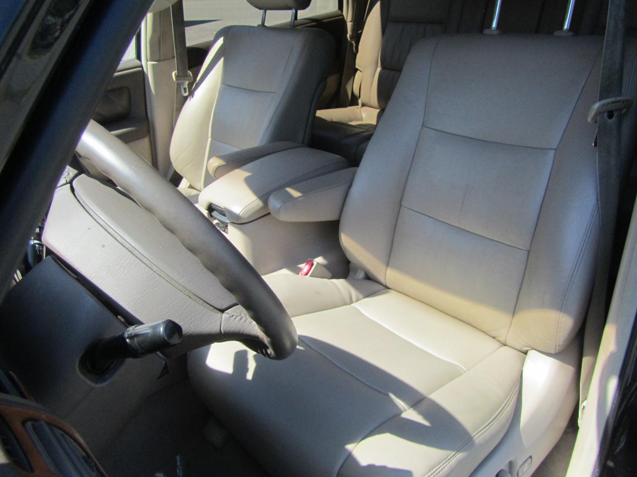 Toyota Land Cruiser 4WD 1999