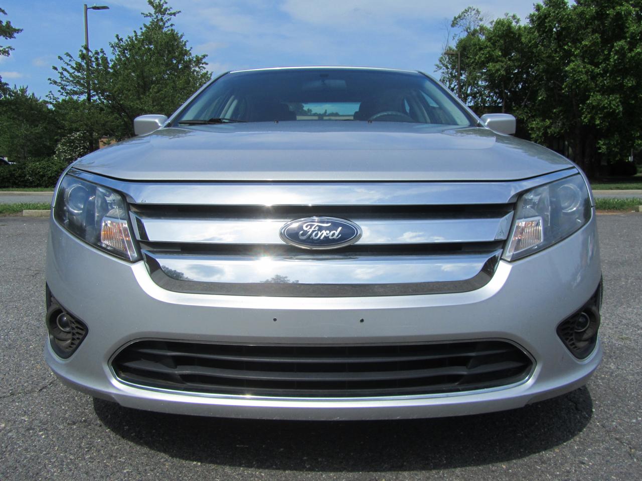 Ford Fusion SE 2012