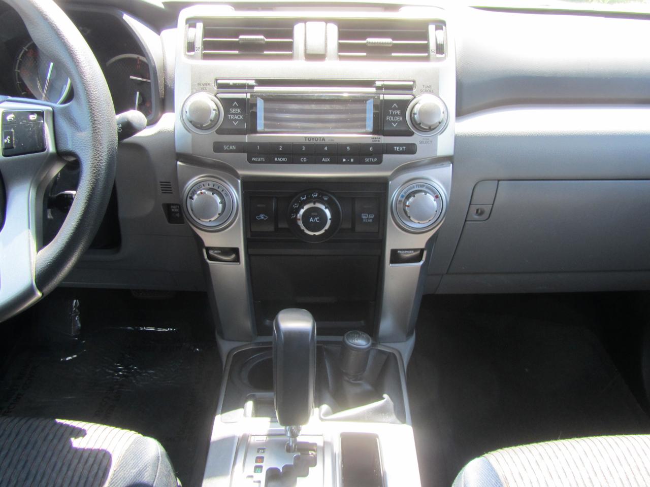 Toyota 4Runner SR5 4WD 2011