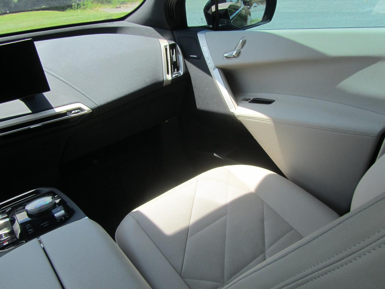 BMW iX xDrive50 2024