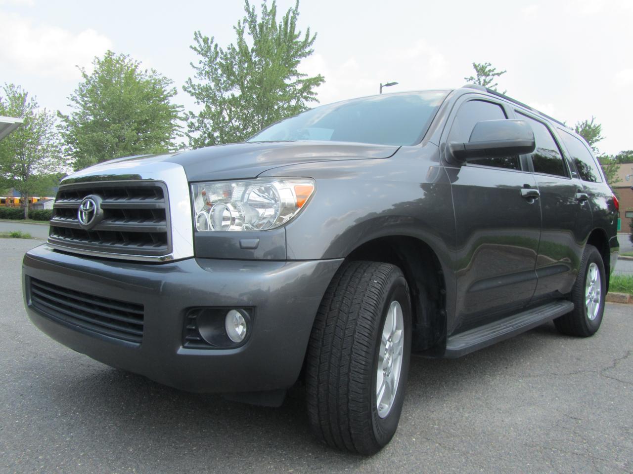 Toyota Sequoia  2011