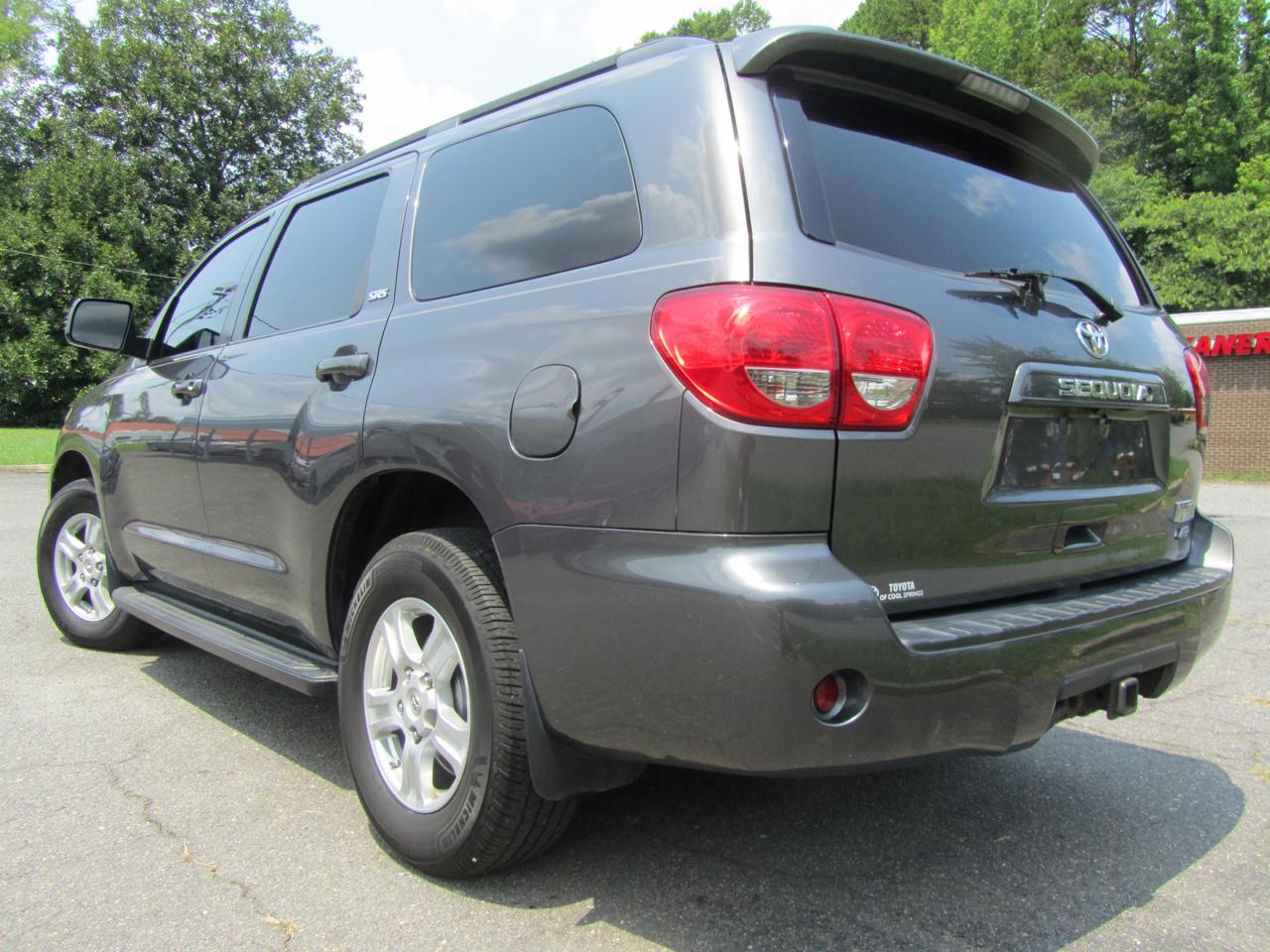 Toyota Sequoia  2011