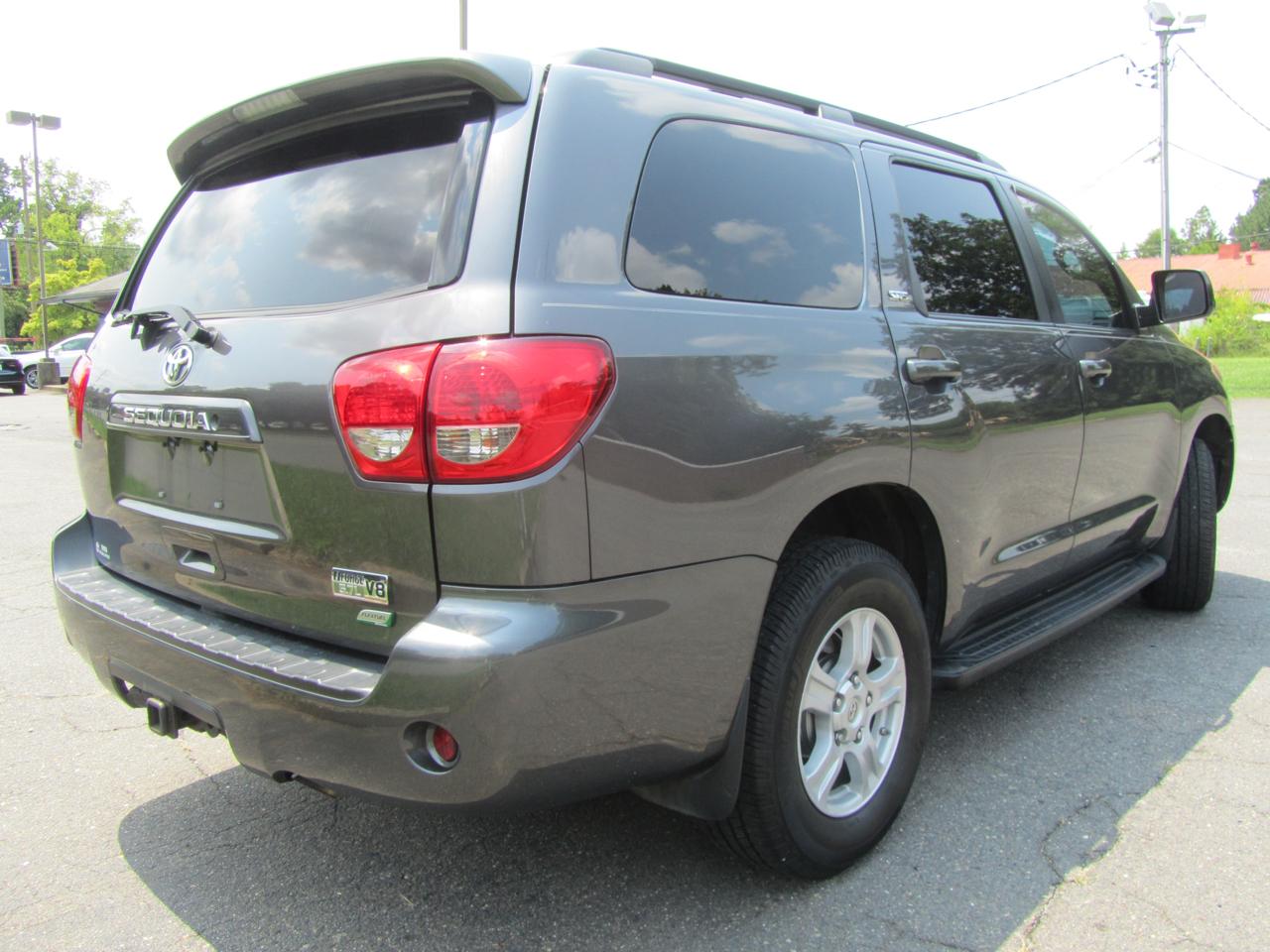 Toyota Sequoia  2011