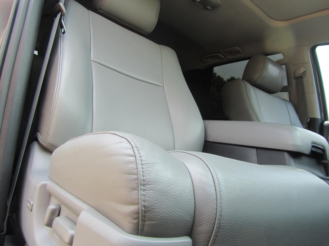 Toyota Sequoia  2011