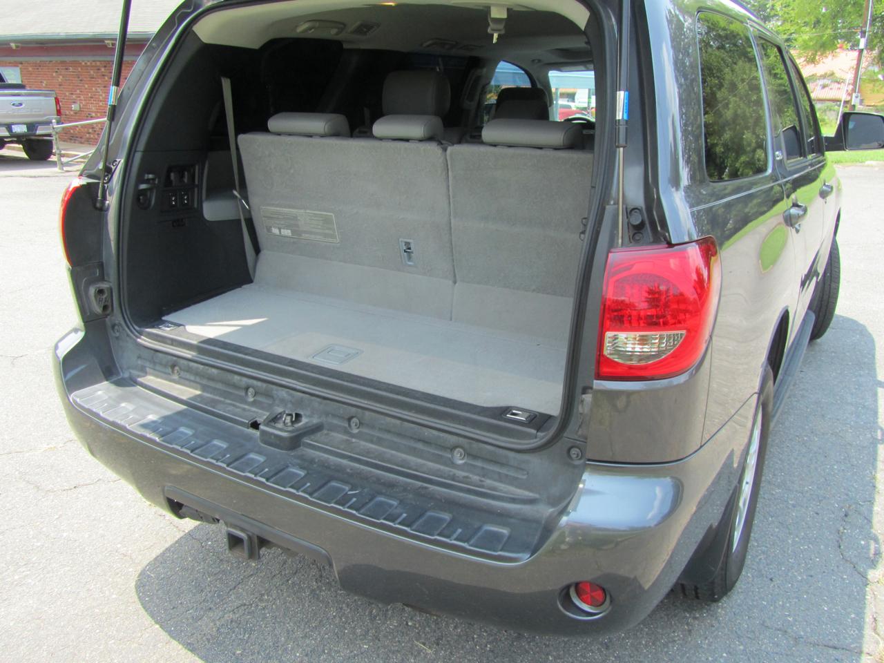 Toyota Sequoia  2011