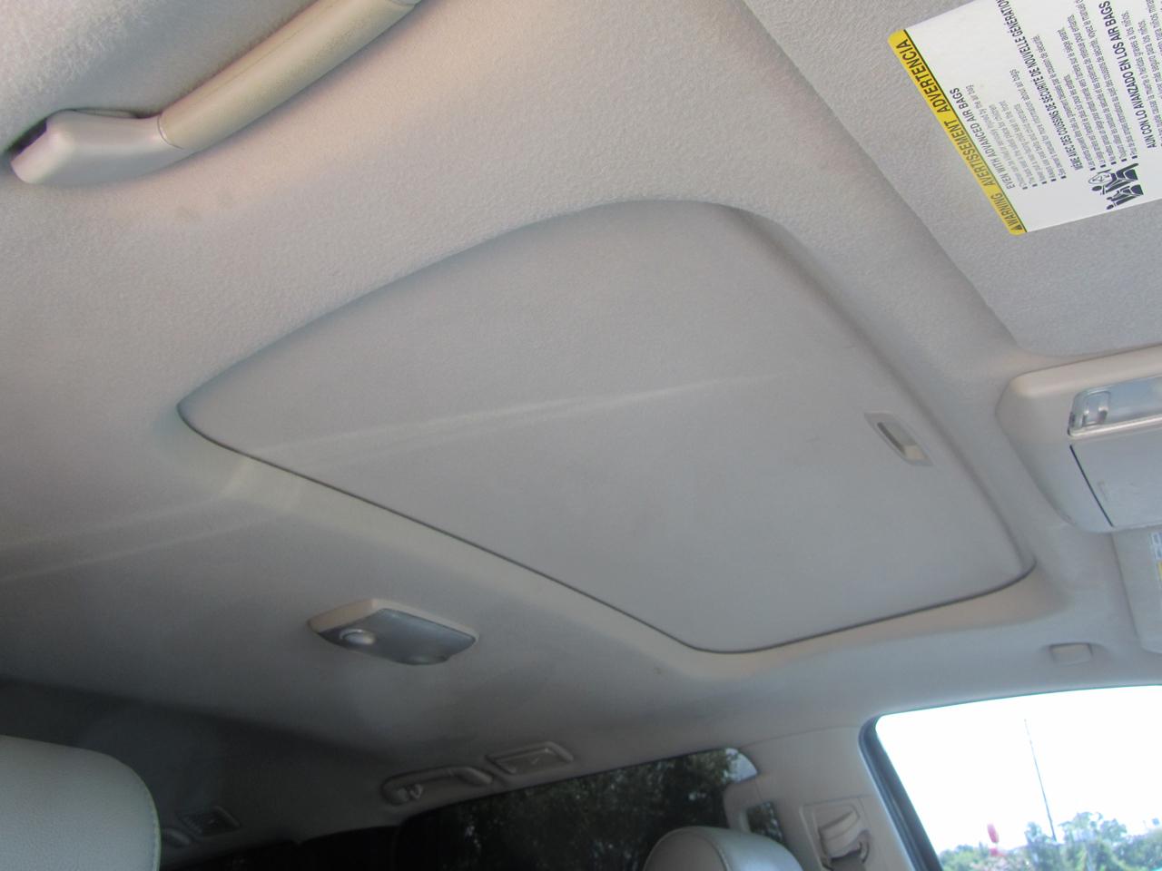 Toyota Sequoia  2011