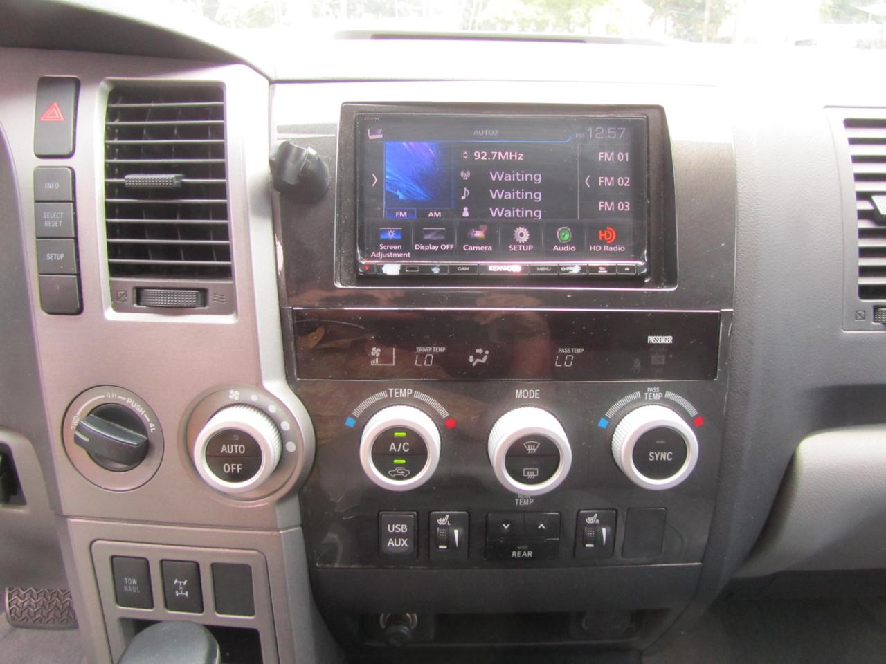 Toyota Sequoia  2011
