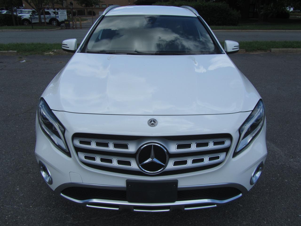 Mercedes-Benz GLA-Class GLA250 2019