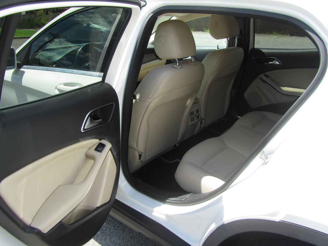 Mercedes-Benz GLA-Class GLA250 2019