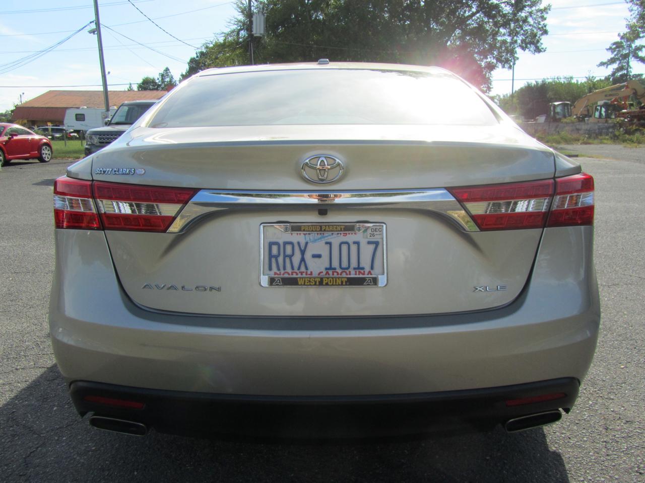 Toyota Avalon XLE Touring 2015