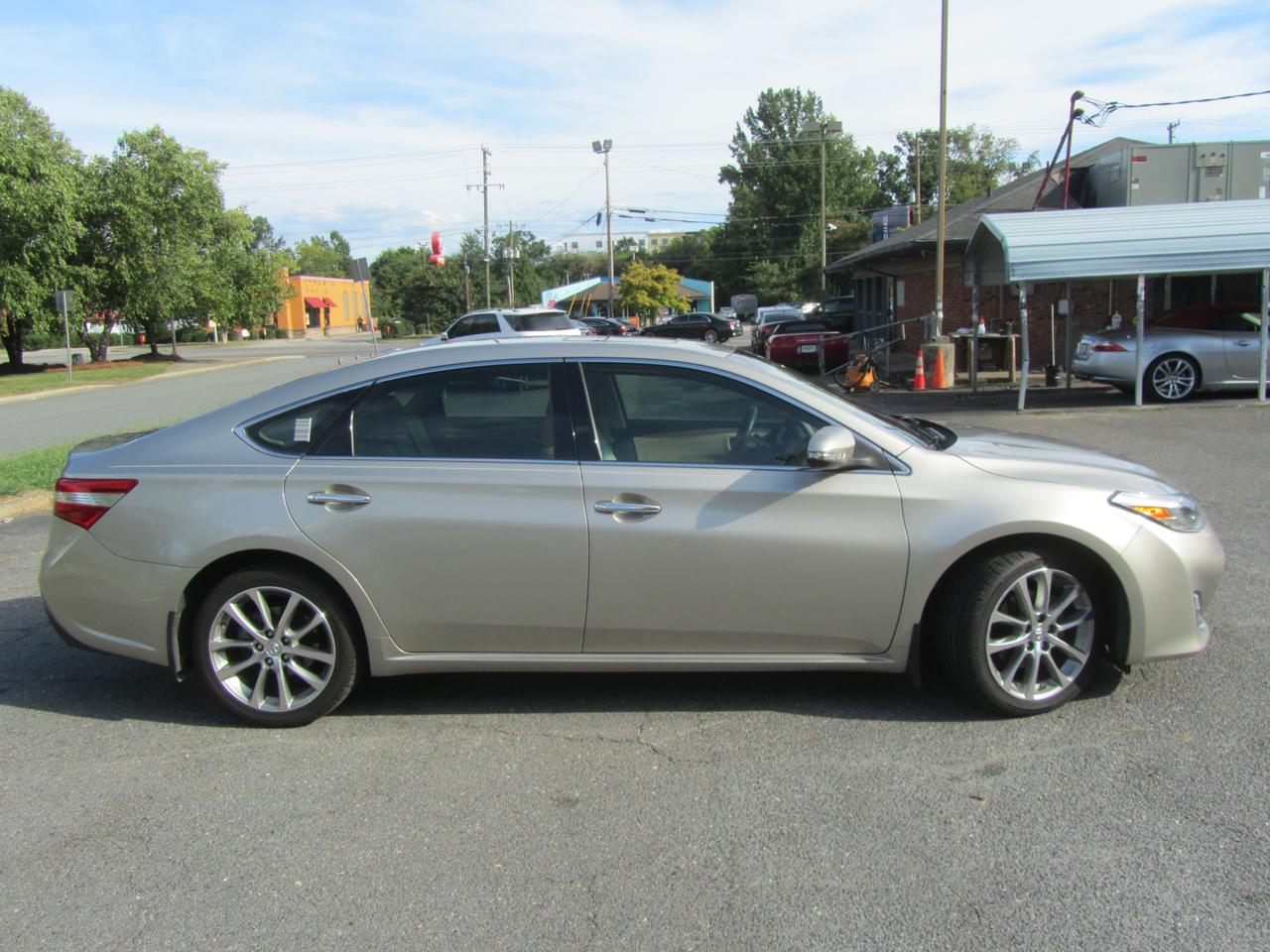 Toyota Avalon XLE Touring 2015
