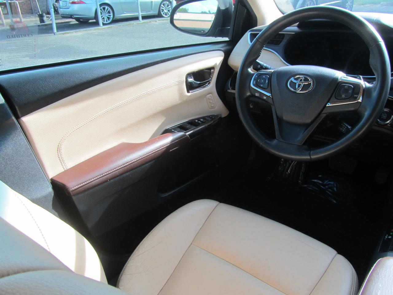 Toyota Avalon XLE Touring 2015