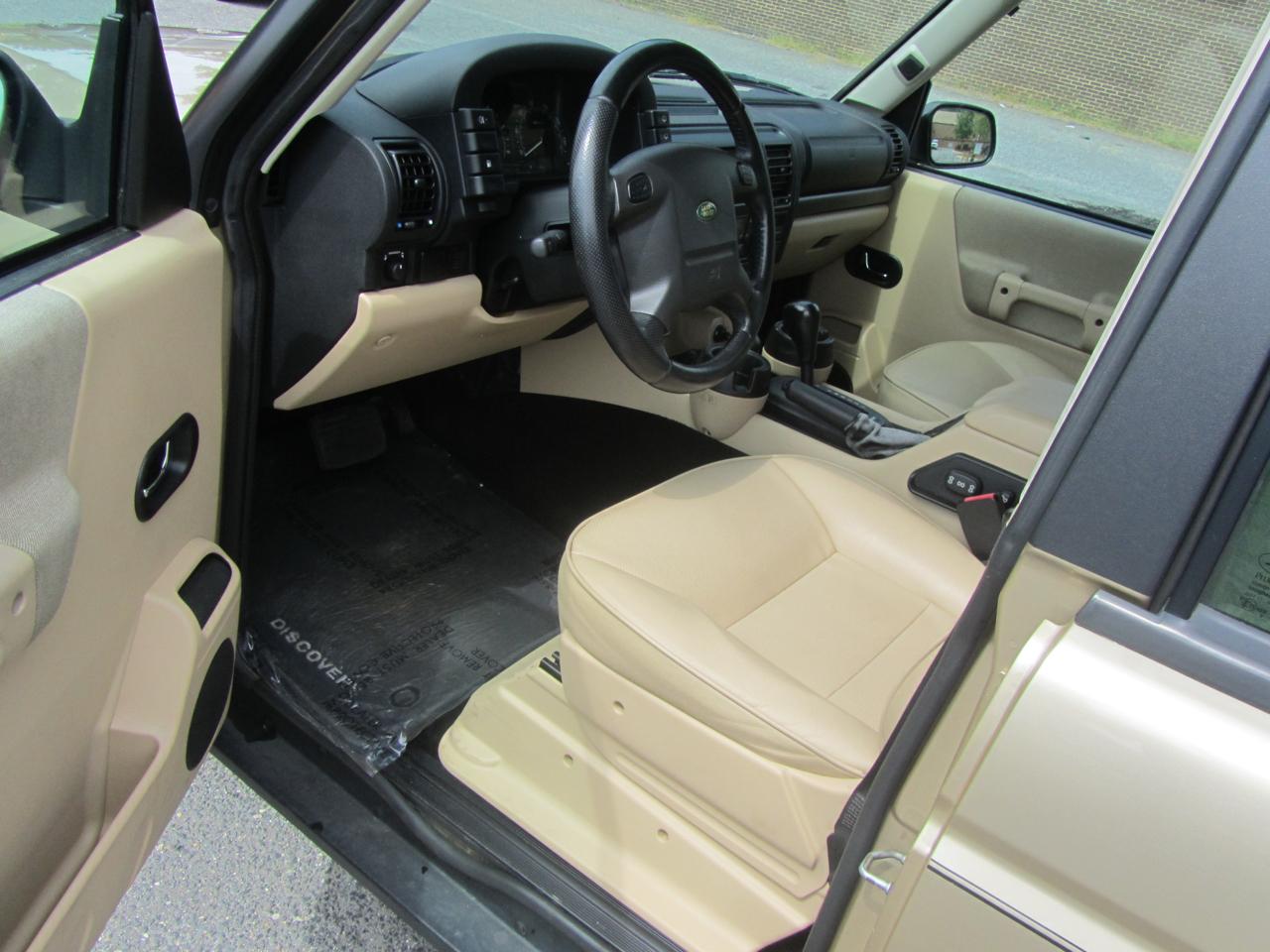 Land Rover Discovery  2004