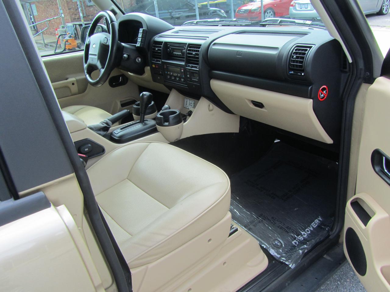 Land Rover Discovery  2004