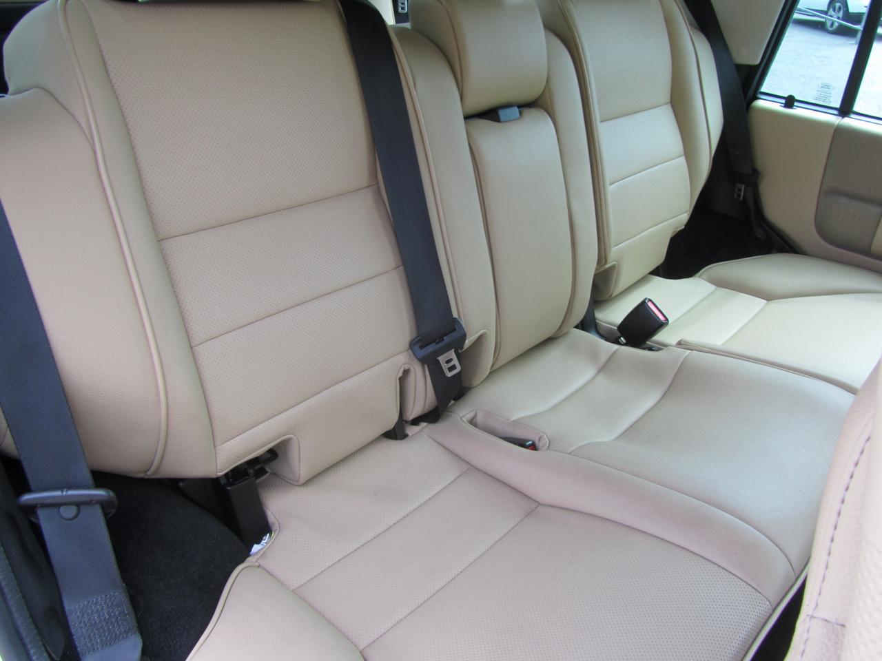 Land Rover Discovery  2004