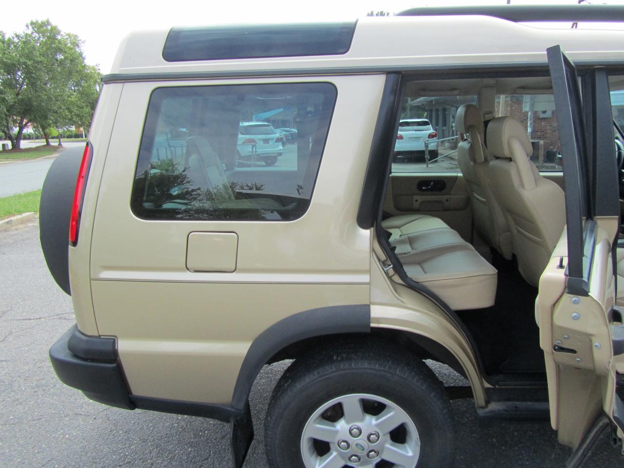 Land Rover Discovery  2004
