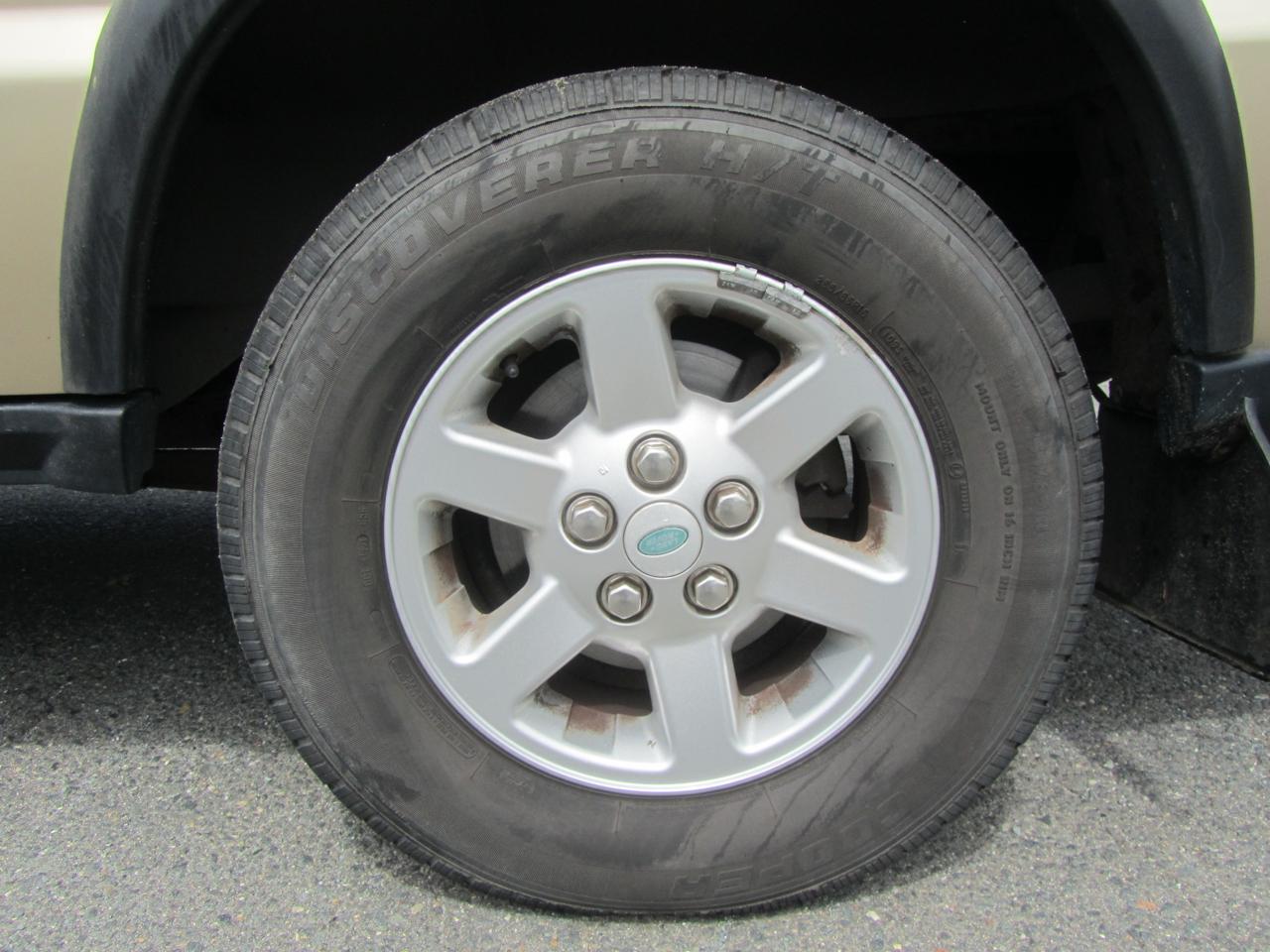 Land Rover Discovery  2004
