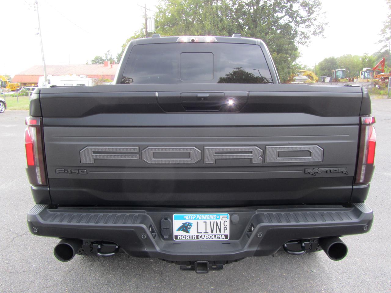 Ford F-150 Raptor SuperCrew 4WD 2025