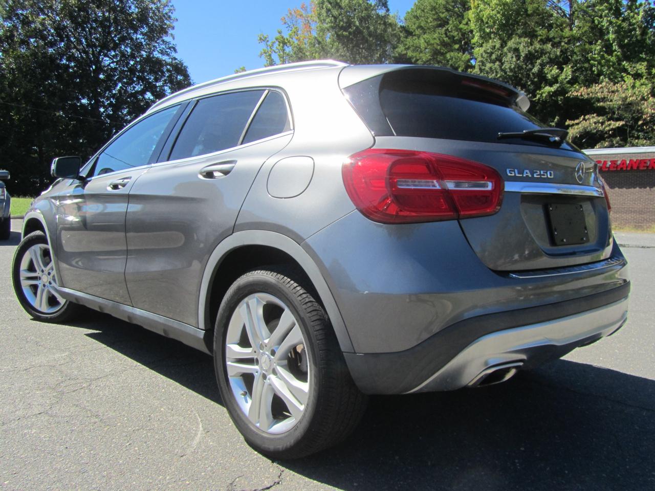Mercedes-Benz GLA-Class GLA250 4MATIC 2016