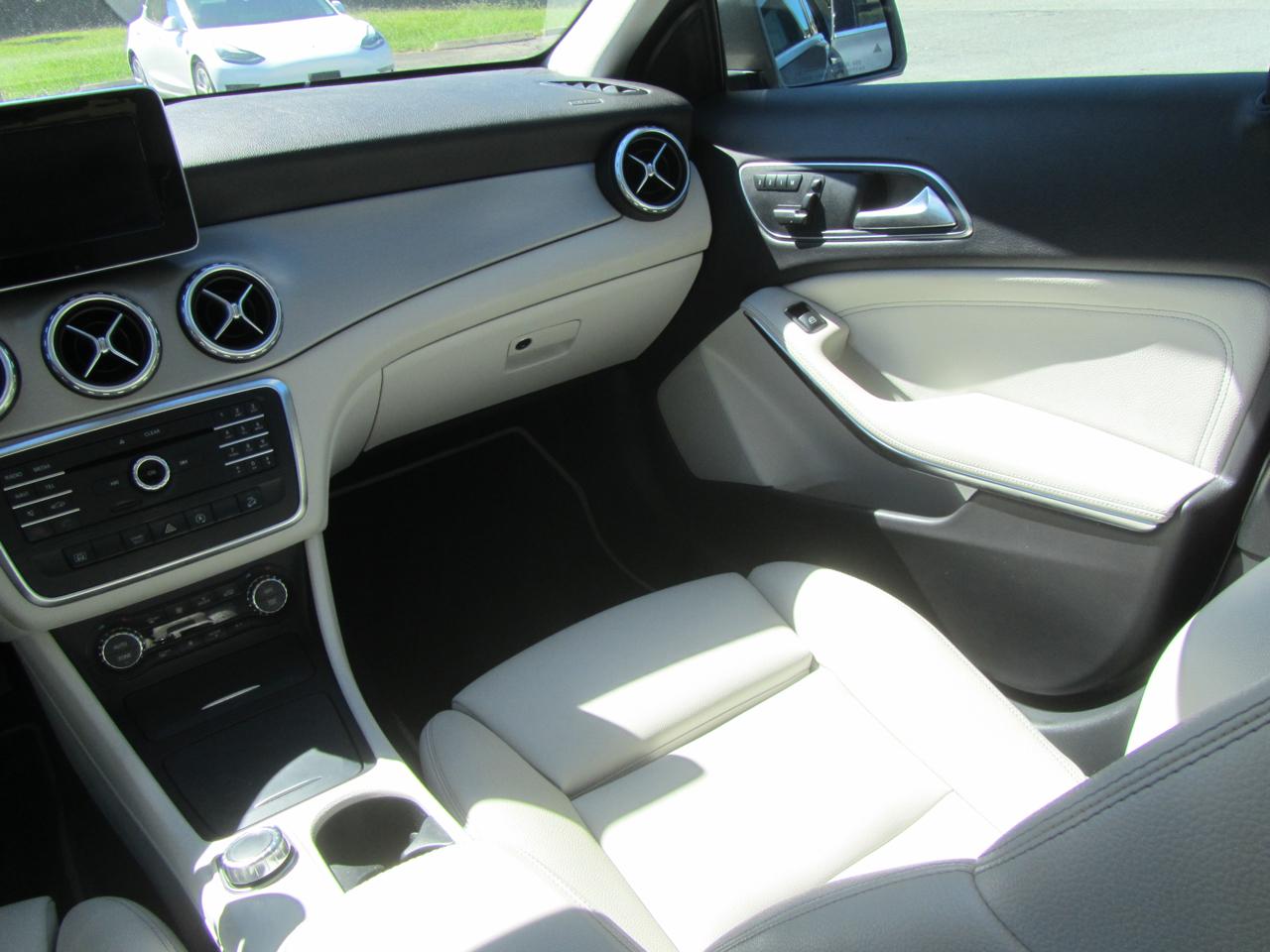 Mercedes-Benz GLA-Class GLA250 4MATIC 2016